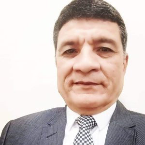 الدكتور أحمد خزيم الخبير الإقتصادي 